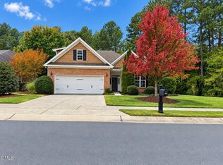 242 Hales Wood Rd, Chapel Hill, NC 27517