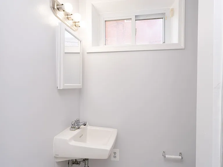 10026 Lorain Ave — Photo 39