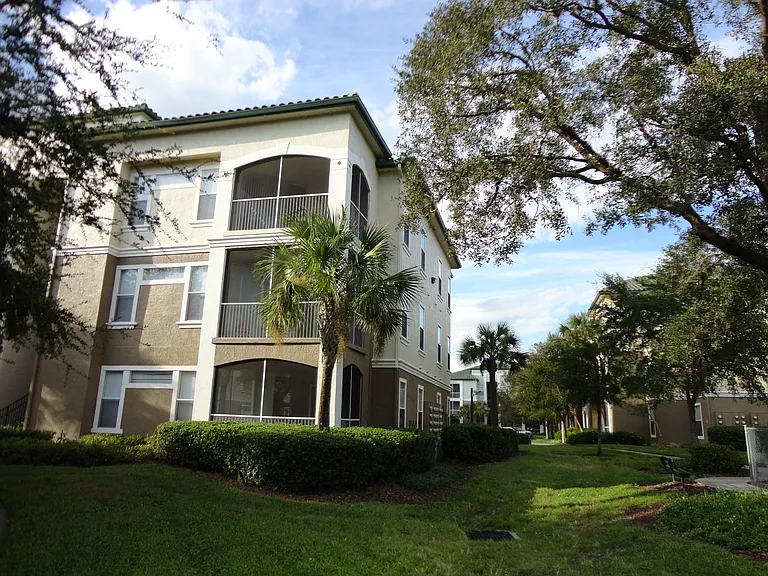 5501 Legacy Crescent Pl — Photo 24