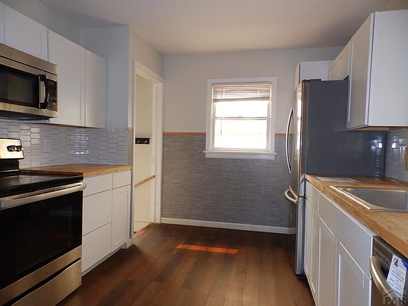 4th image of 1422 Palmer Ave