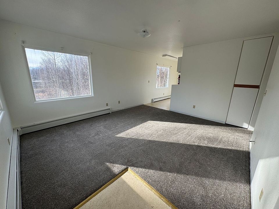 1st image of 4008 E Steven Dr #22