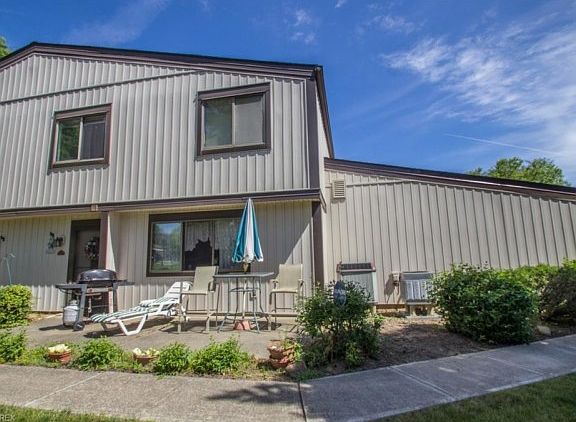 2nd image of 11672 Club House Dr #22