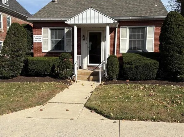 41 N 3rd St, Coplay, PA 18037