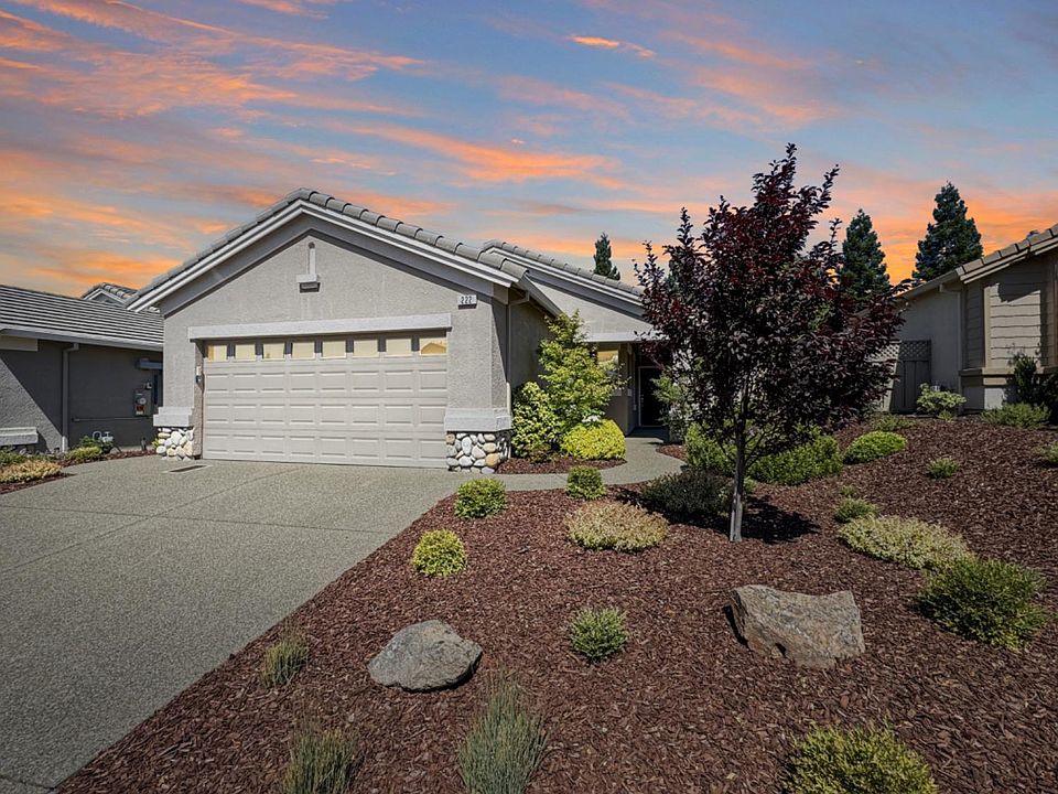 1st image of 222 Gazebo Ct