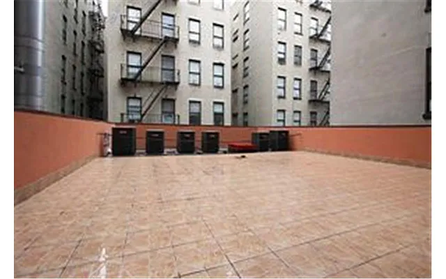 Sold by Douglas Elliman | media 18