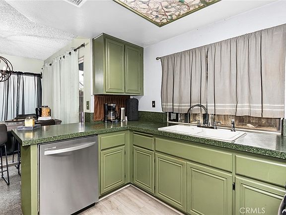 4th image of 3242 Antler Rd