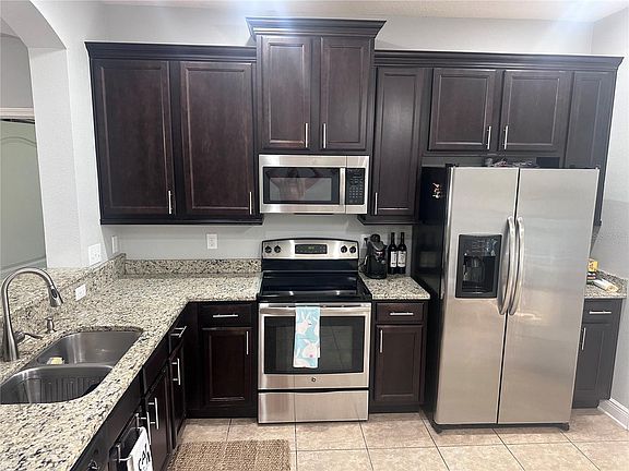 4th image of 6928 Duffy Ln