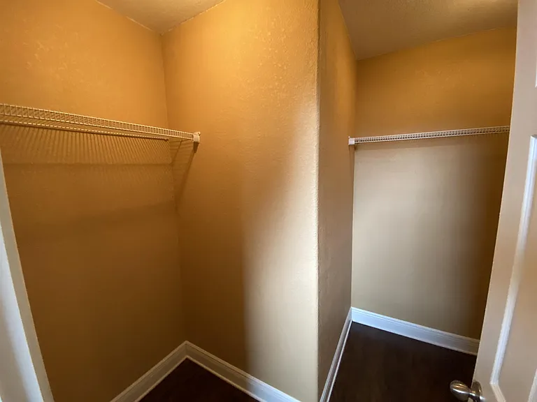 7071 Lake Joanne Dr — Photo 29