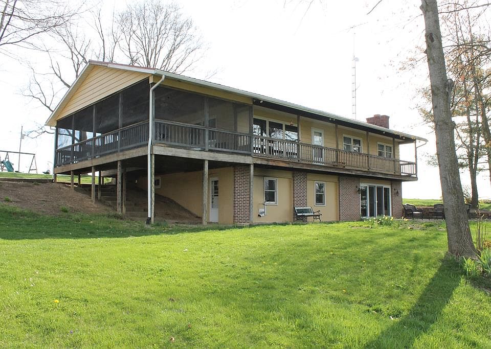 1st image of 7036 Lakeside Dr