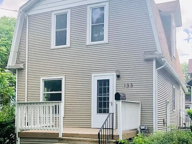 133 Shepard St — Photo 9