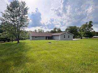 13597 Huckleberry Dr, New London, MO 63459