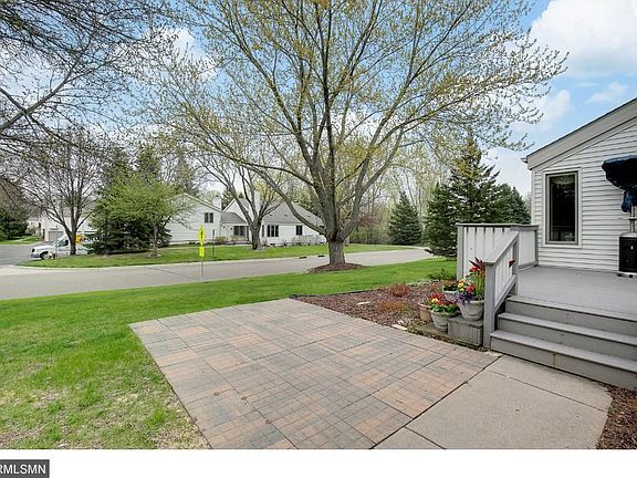 2nd image of 498 Haute Ct