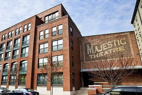 222 Montgomery St #4C Photo 1