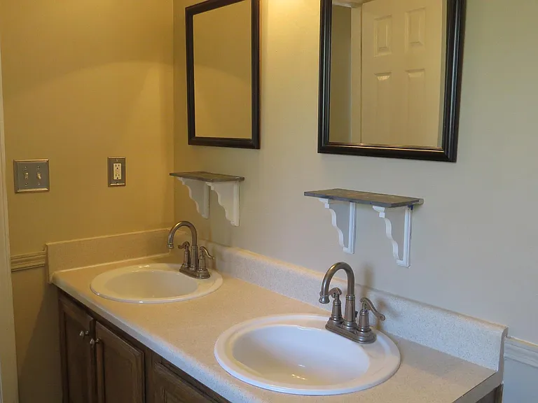 213 Sport Way — Photo 16