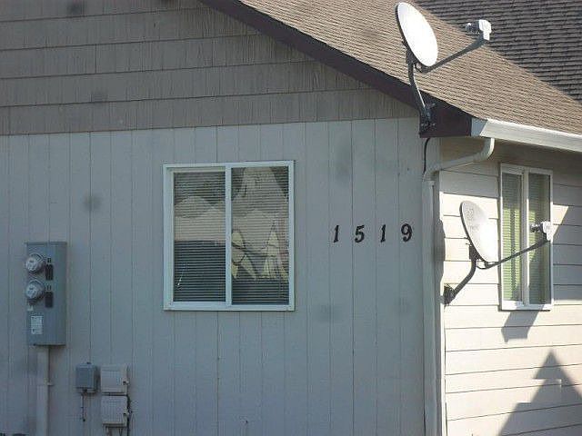 2nd image of 1519 Rock Ave #1-2