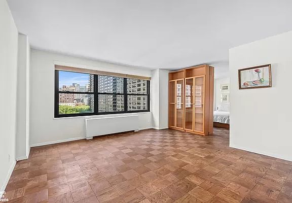 3rd image of 142 W End Ave APT 11W