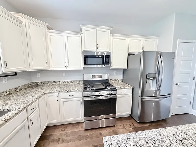 7688 Elpine Gray Dr — Photo 29