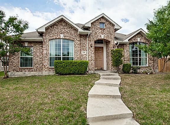 2nd image of 3218 Hamlett Ln