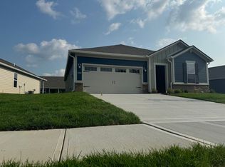 5801 Stetson Dr, Whitestown, IN 46075