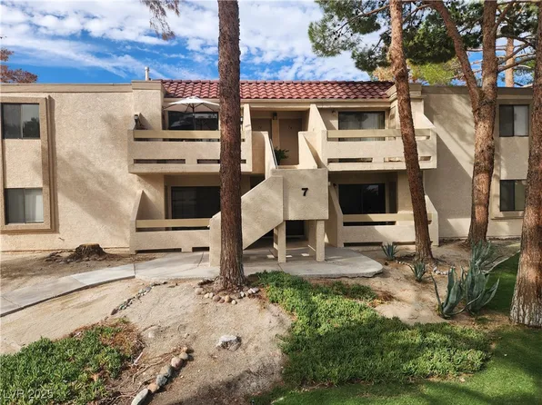 3761 Desert Marina Dr APT 74, Laughlin, NV 89029