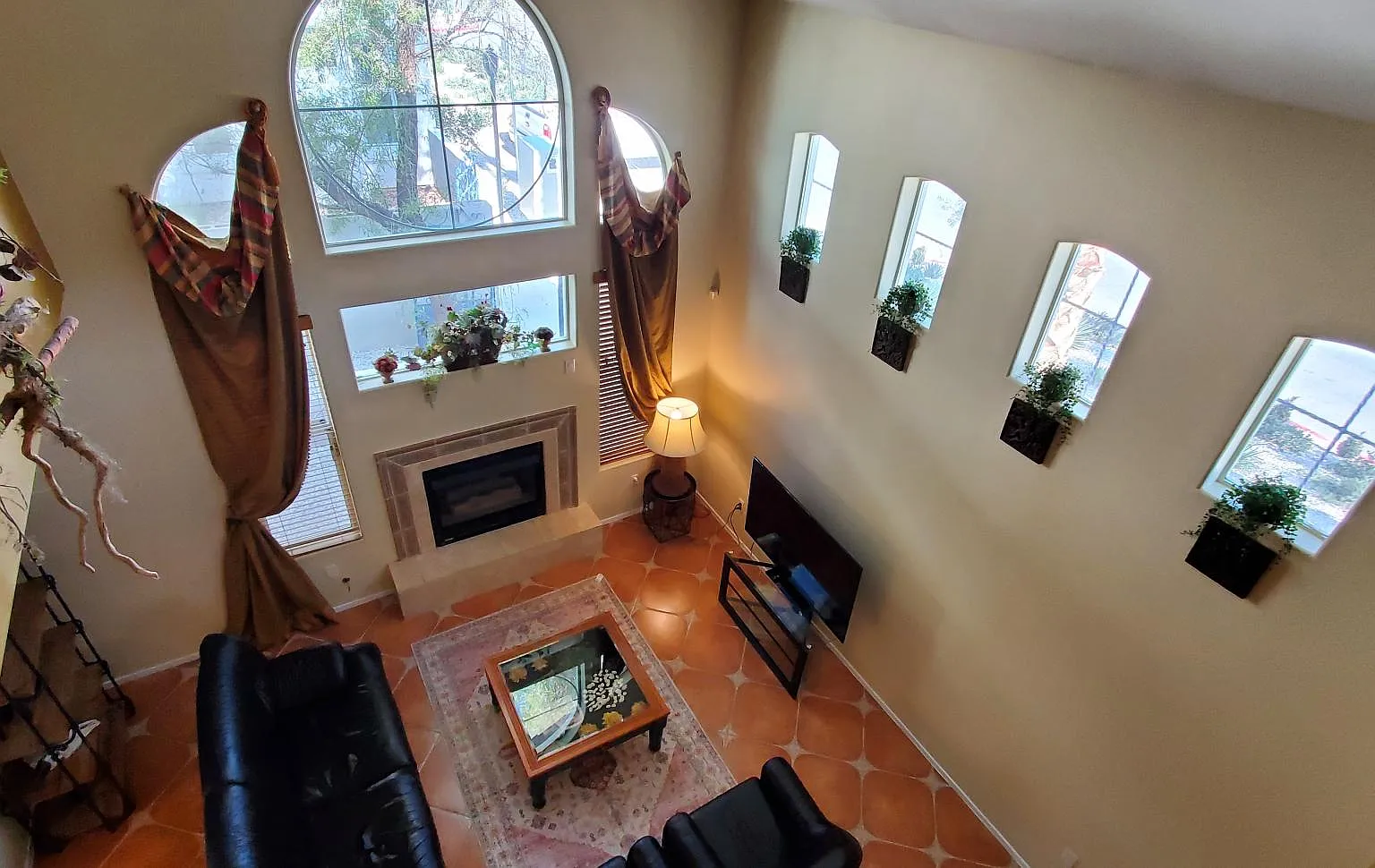 Villa Ariel Ln, Las Vegas — Photo 1