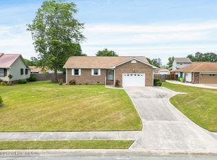 431 Foxhunt Lane, Havelock, NC 28532