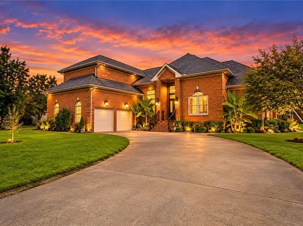 1824 Lancing Crest Ln, Chesapeake, VA 23323