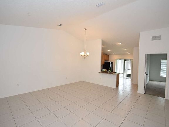 3rd image of 33 Rosecroft Ln #B