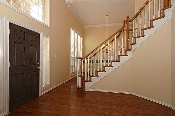 3rd image of 2808 Bent Oaks Dr