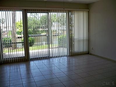 5th image of 46 Club House Dr APT 104