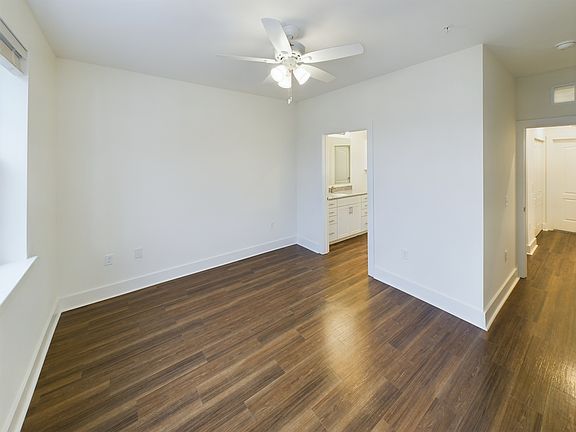 4th image of 370 Arsdale Ave #28-101