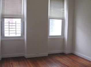 746 S 15th St #1, Philadelphia, PA 19146