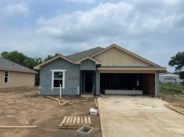 200 Paco Loop, Caldwell, TX 77836