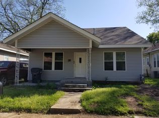 18 4th Ave NW, Ardmore, OK 73401