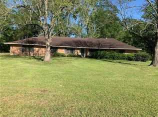 1519 Leglise St, Mansura, LA 71350