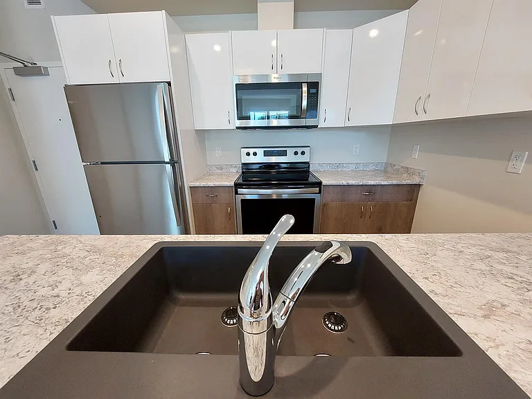 1950 Watkiss Way #201 — Photo 24
