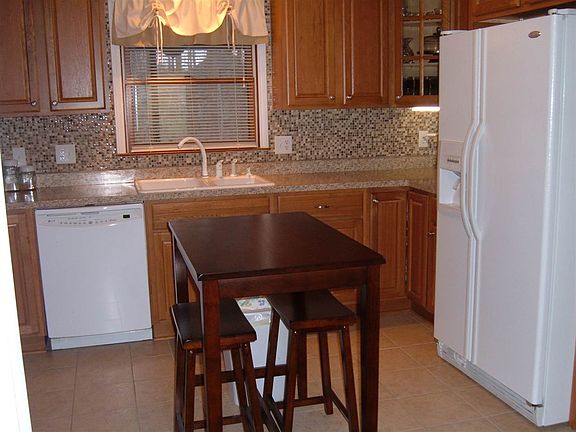 5th image of 2619 Shiland Dr