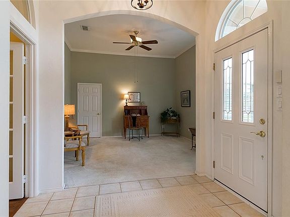 4th image of 5406 Faversham Dr