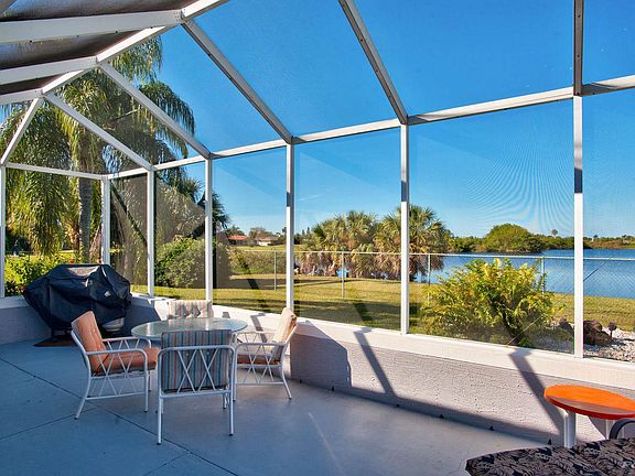 4228 Headsail Dr New Port-large-022-21-Screen Room-1497x1000-72dpi