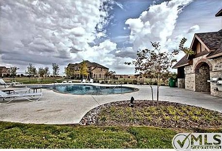 1st image of 4001 Pecan Trails Dr