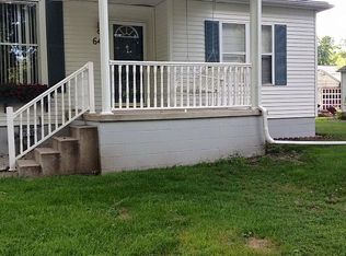 641 S Prairie St, Jacksonville, IL 62650