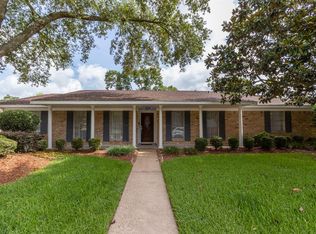 2109 N Fisher Ct, Pasadena, TX 77502