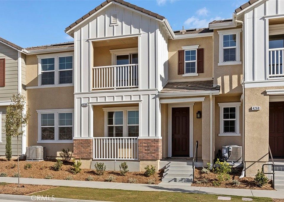 1st image of 4266 S Hermosa Paseo