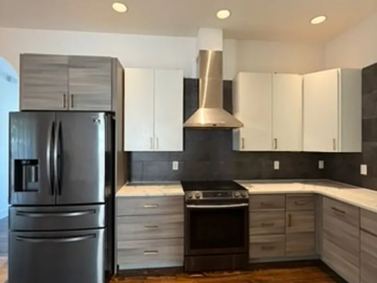 169 Foxmeyer Dr — Photo 3
