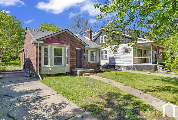 3 bed, 907 sqft, $1,400 — Photo 4