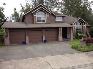 2016 22nd St SE, Puyallup, WA 98372