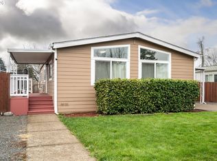 485 Scotts Glen Dr, Springfield, OR 97477