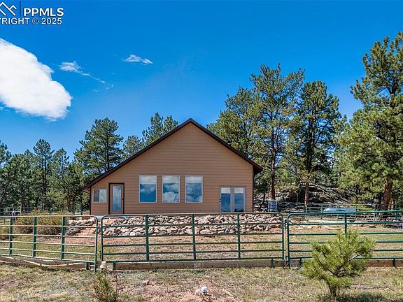 4th image of 3153 Homestake Pl