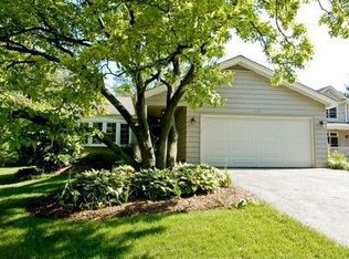 611 Summerdale Ave, Glen Ellyn, IL 60137