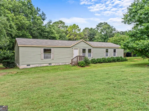 1040 River Woods Dr, Madison, GA 30650